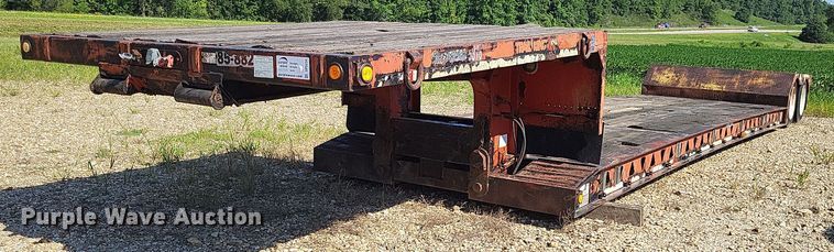 image for item DP5234 1996 Trail King TK70MG-482  lowboy equipment trailer
