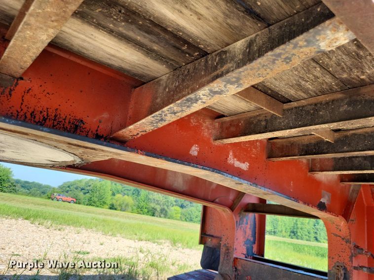 image for item DP5234 1996 Trail King TK70MG-482  lowboy equipment trailer