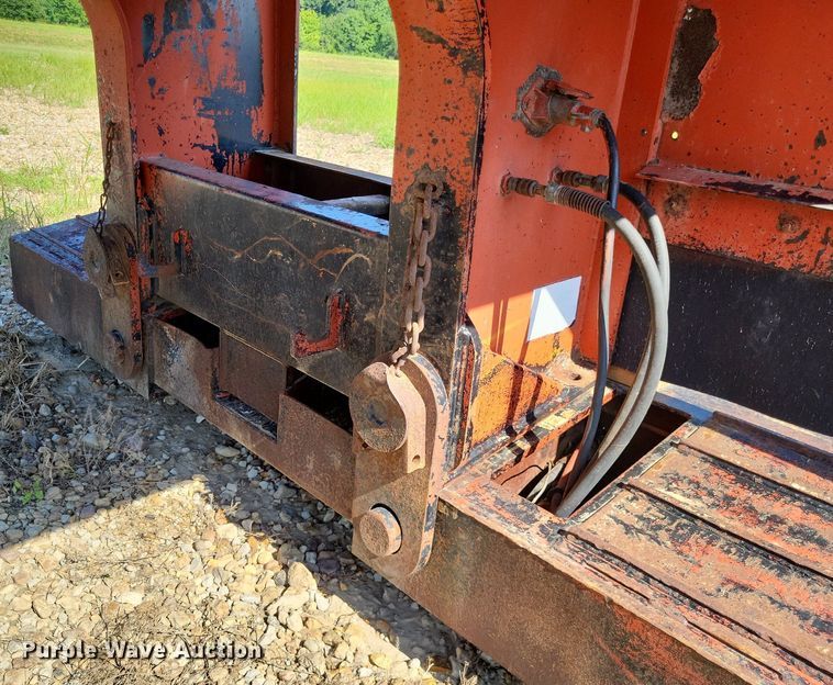 image for item DP5234 1996 Trail King TK70MG-482  lowboy equipment trailer