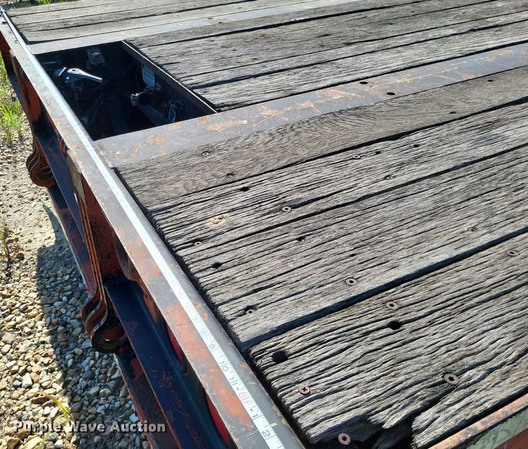 image for item DP5234 1996 Trail King TK70MG-482  lowboy equipment trailer