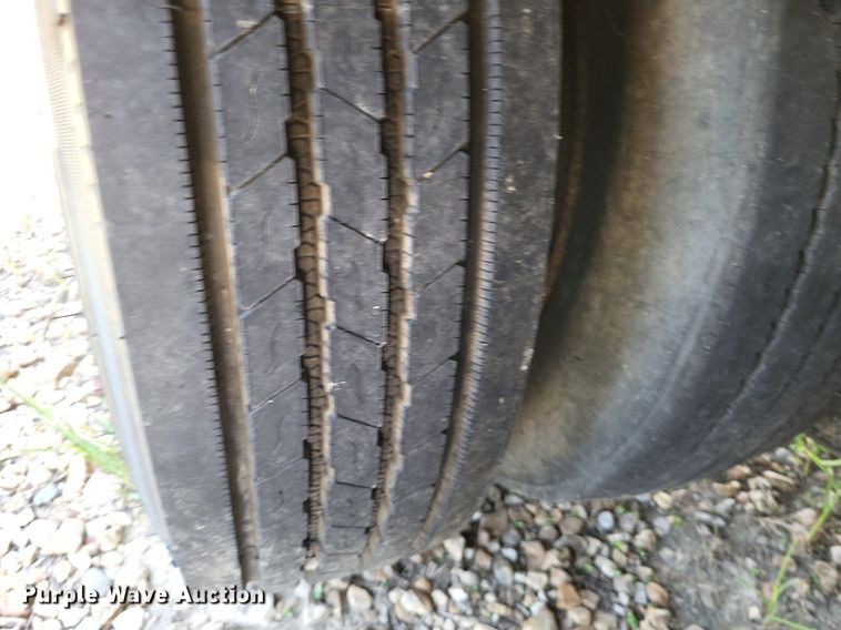 image for item DP5234 1996 Trail King TK70MG-482  lowboy equipment trailer