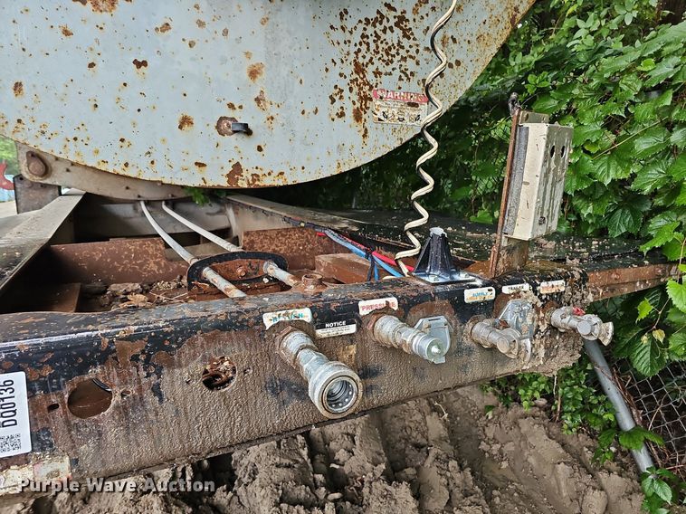 image for item DQ0136 2007 SiDump'r  side dump trailer