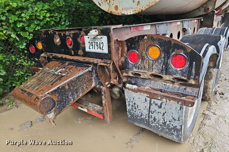 image for item DQ0136 2007 SiDump'r  side dump trailer