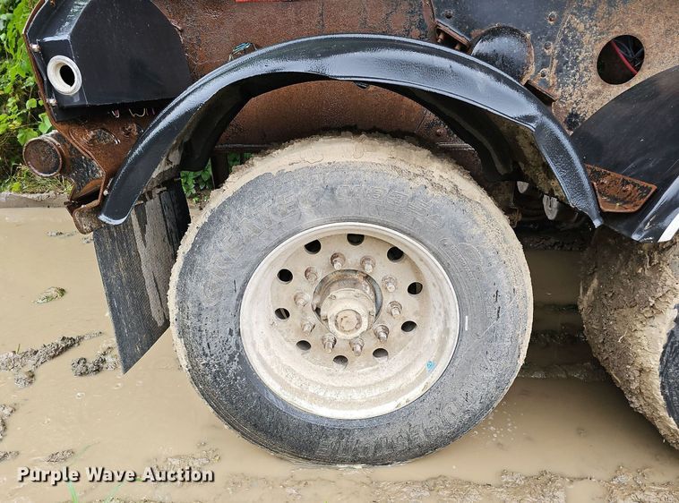 image for item DQ0136 2007 SiDump'r  side dump trailer