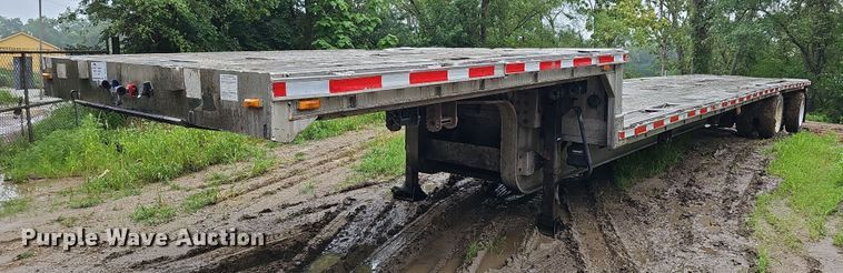 image for item DQ0137 1999 Ravens Metal Products 2648H74  drop deck equipment trailer