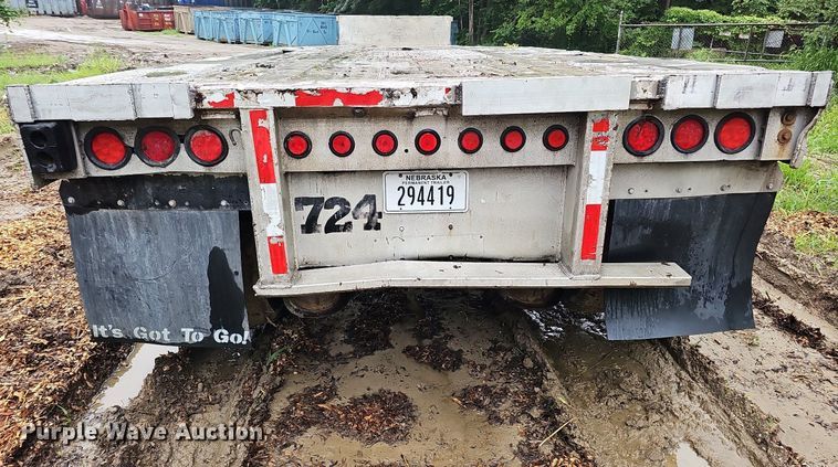 image for item DQ0137 1999 Ravens Metal Products 2648H74  drop deck equipment trailer