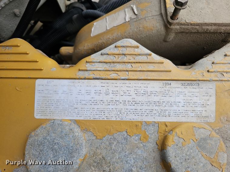 image for item DQ0139 1994 Freightliner FLD 120  truck cab and chassis