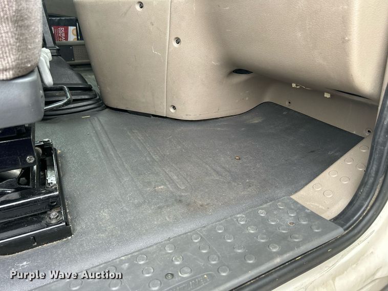 image for item DQ0877 2016 Freightliner Cascadia Evolution 125  semi truck