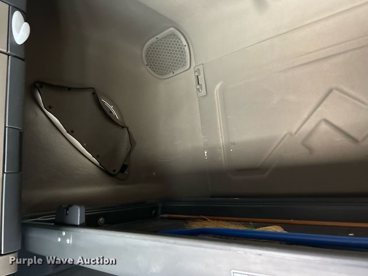 image for item DQ0877 2016 Freightliner Cascadia Evolution 125  semi truck