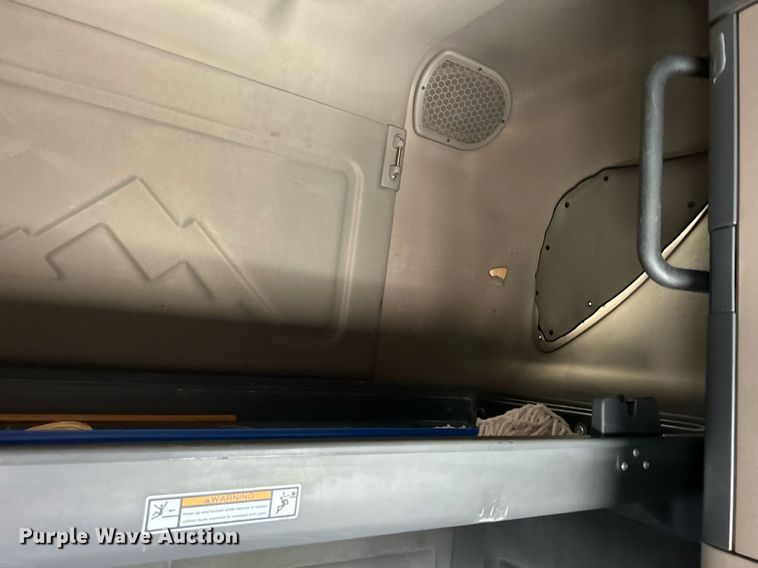 image for item DQ0877 2016 Freightliner Cascadia Evolution 125  semi truck