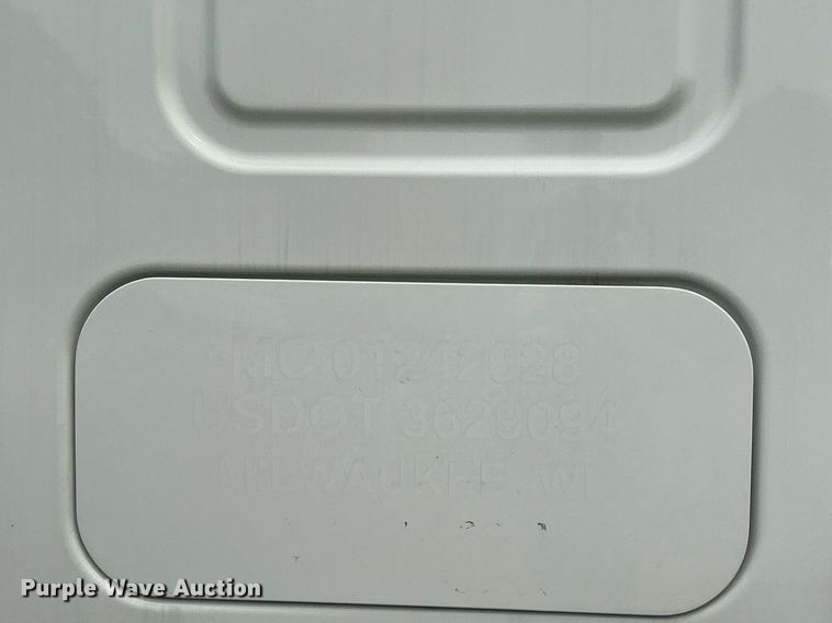 image for item DQ0877 2016 Freightliner Cascadia Evolution 125  semi truck