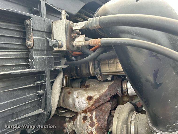 image for item DQ0877 2016 Freightliner Cascadia Evolution 125  semi truck