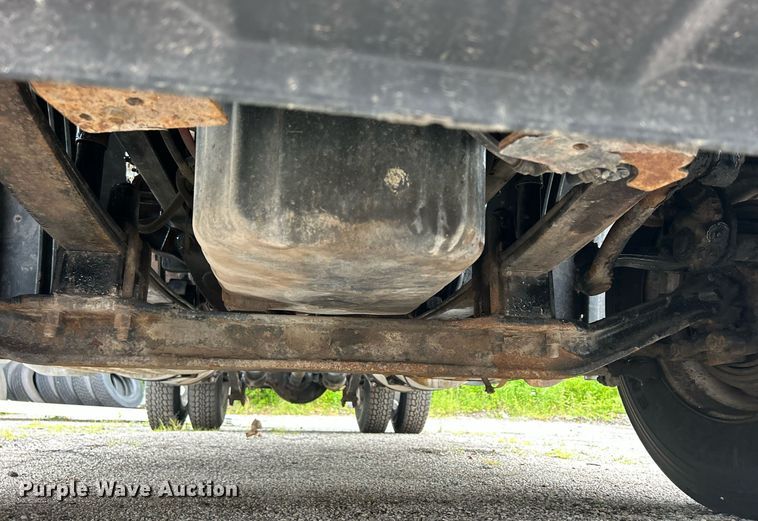 image for item DQ0896 2014 Freightliner Cascadia 113  semi truck