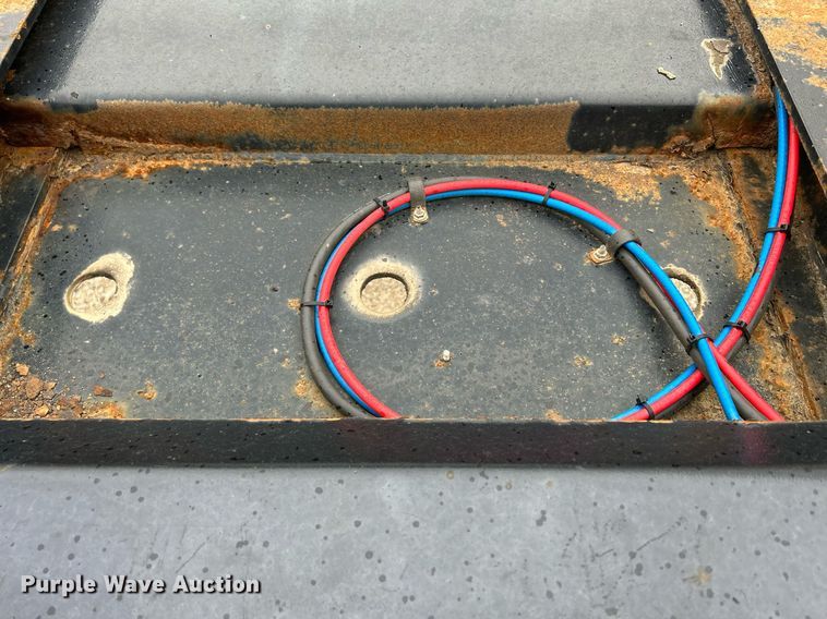 image for item DQ0897 2017 Cheetah  container trailer