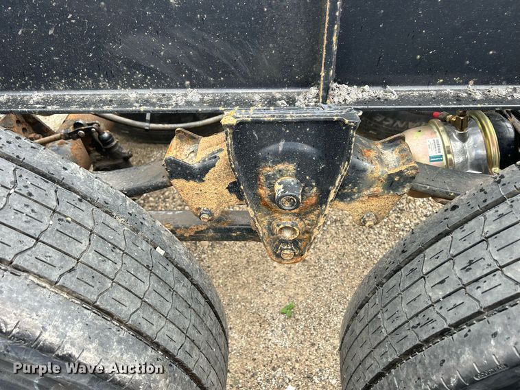 image for item DQ0898 2017 Cheetah  container trailer