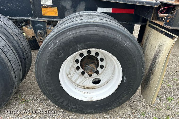 image for item DQ0898 2017 Cheetah  container trailer