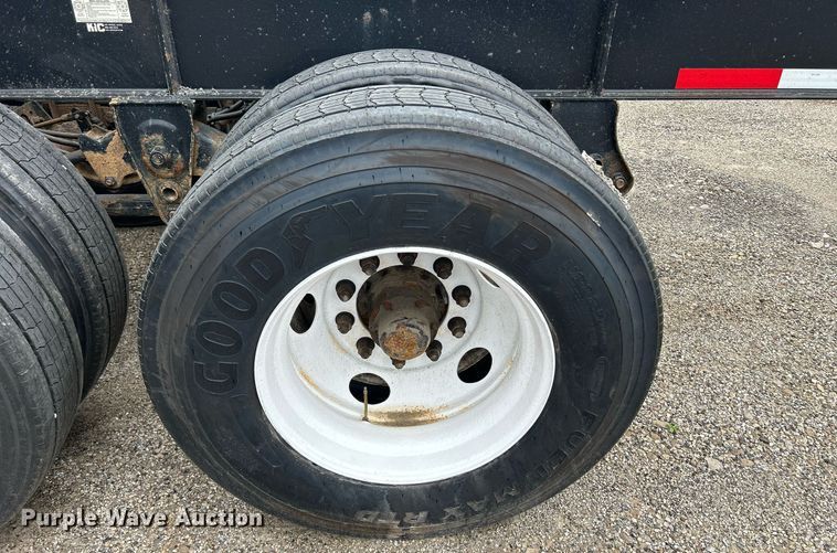 image for item DQ0898 2017 Cheetah  container trailer