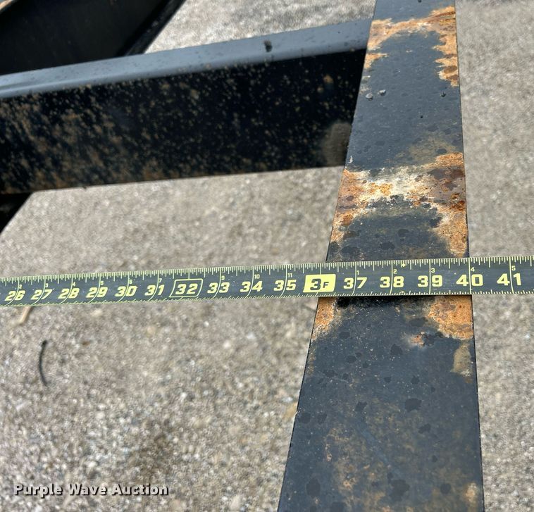 image for item DQ0898 2017 Cheetah  container trailer