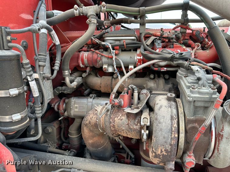 image for item DQ1377 2011 Peterbilt 386  semi truck