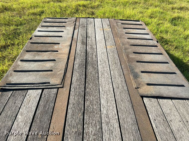 image for item DQ2148 1981 Aztec FCB-6645  drop deck equipment trailer