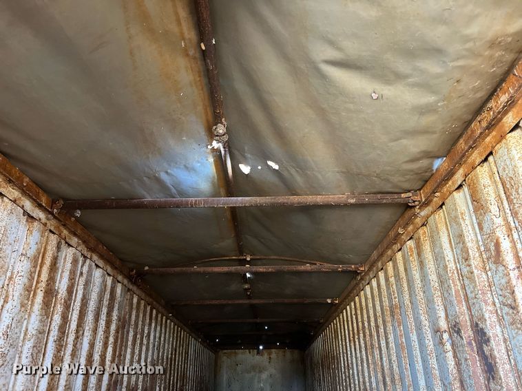 image for item DQ2158 1970 Wilson  grain trailer