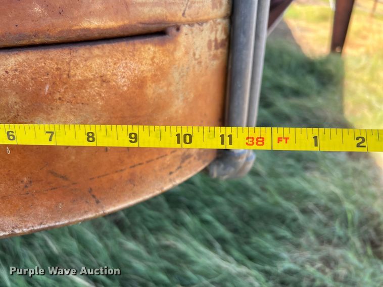 image for item DQ2158 1970 Wilson  grain trailer