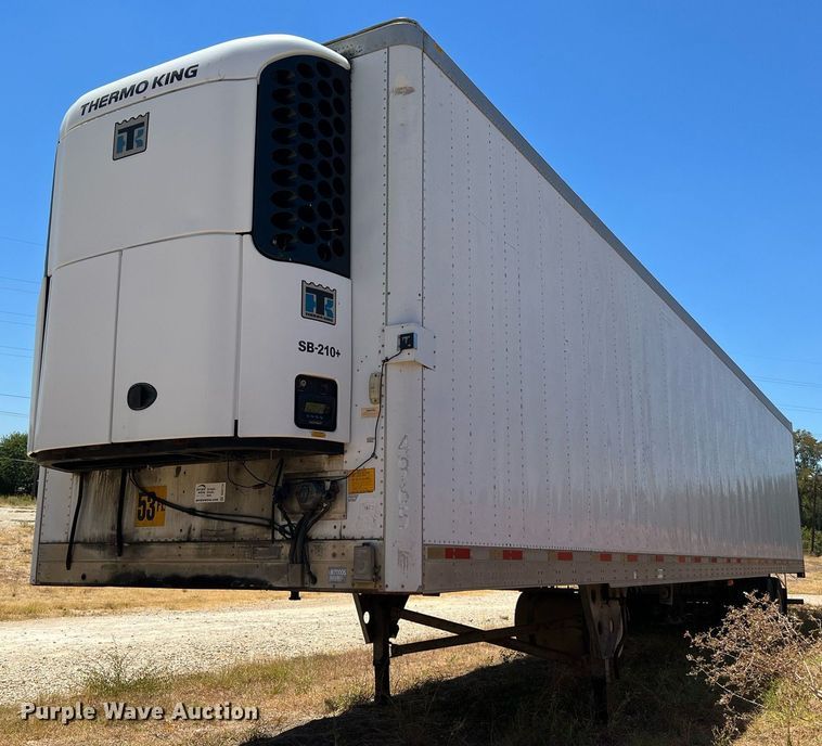 image for item DQ2174 2006 Utility refrigerated van trailer