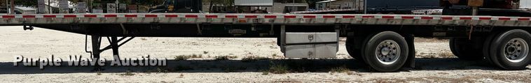 image for item DQ2178 1998 Wilson CF900  flatbed trailer