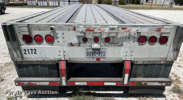 image for item DQ2178 1998 Wilson CF900  flatbed trailer