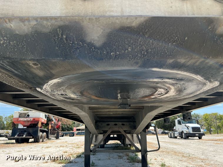 image for item DQ2178 1998 Wilson CF900  flatbed trailer