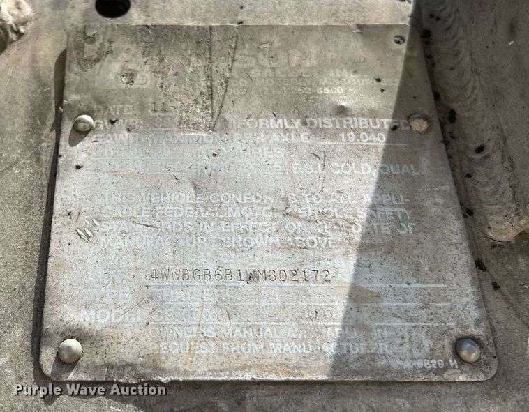 image for item DQ2178 1998 Wilson CF900  flatbed trailer