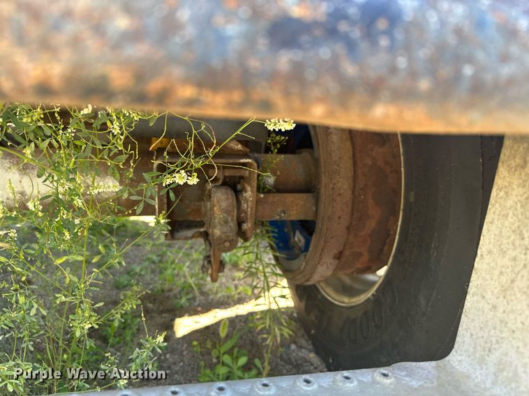 image for item DQ7356 2007 Heil  pneumatic dry bulk trailer