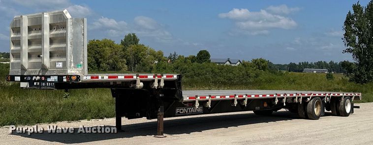 image for item DQ7359 2019 Fontaine HAICD22RSA  drop deck equipment trailer