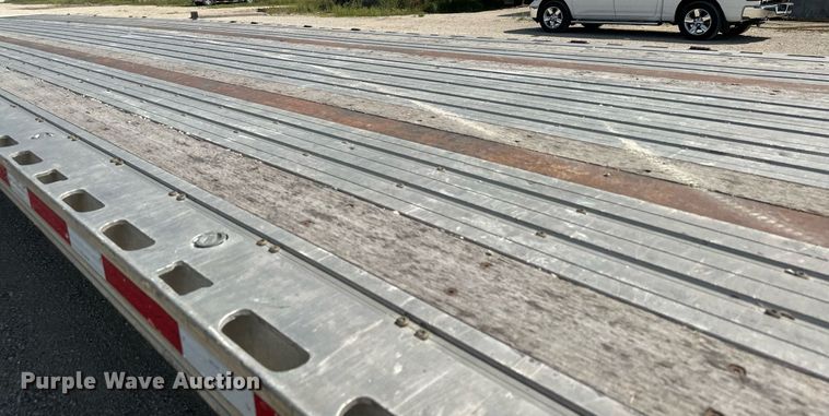 image for item DQ7359 2019 Fontaine HAICD22RSA  drop deck equipment trailer