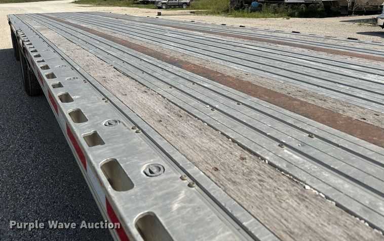 image for item DQ7359 2019 Fontaine HAICD22RSA  drop deck equipment trailer