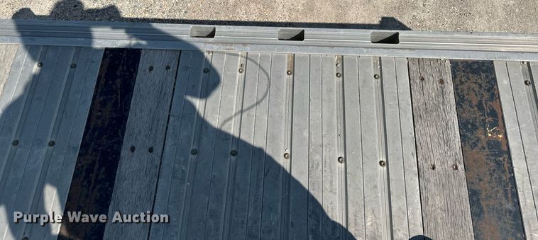 image for item DQ7359 2019 Fontaine HAICD22RSA  drop deck equipment trailer