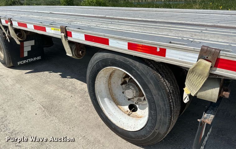 image for item DQ7359 2019 Fontaine HAICD22RSA  drop deck equipment trailer