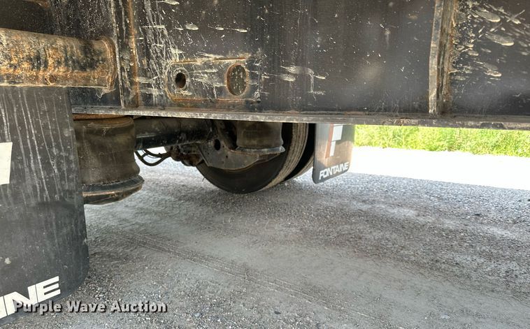 image for item DQ7359 2019 Fontaine HAICD22RSA  drop deck equipment trailer