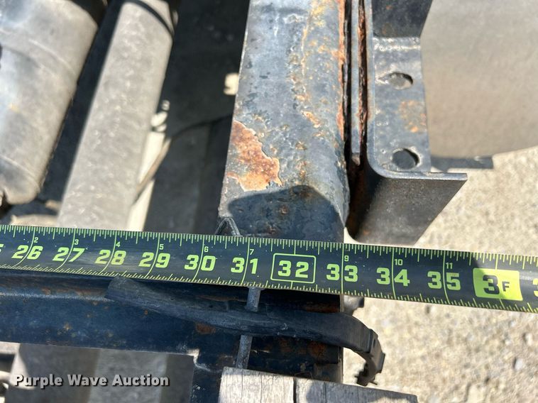 image for item DR4698 1990 Freightliner FLD  semi truck