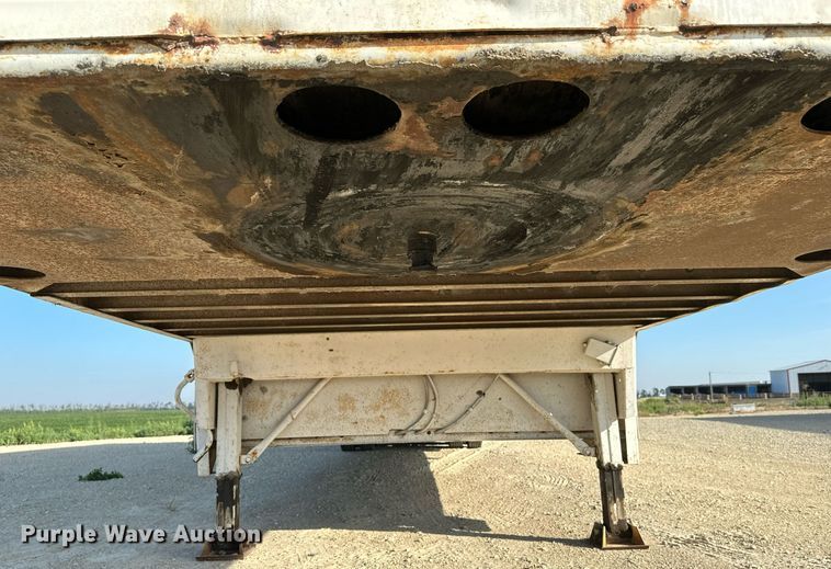 image for item HN9989 1985 Kentucky  dry van trailer