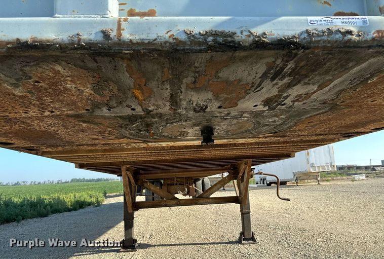 image for item HN9991 1991 Fruehauf  dry van trailer