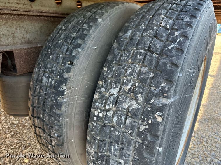 image for item HN9991 1991 Fruehauf  dry van trailer