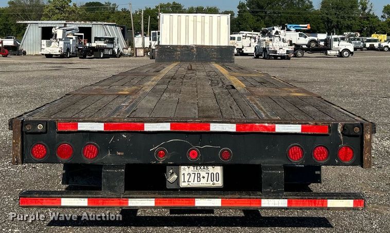 image for item KW9093 2006 Fontaine EDFT-7-8053WSAWK  drop deck trailer