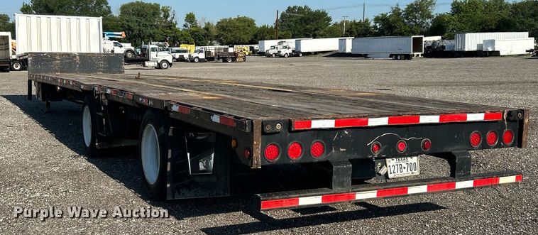 image for item KW9093 2006 Fontaine EDFT-7-8053WSAWK  drop deck trailer
