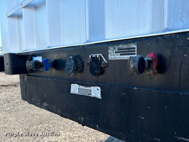 image for item KW9093 2006 Fontaine EDFT-7-8053WSAWK  drop deck trailer