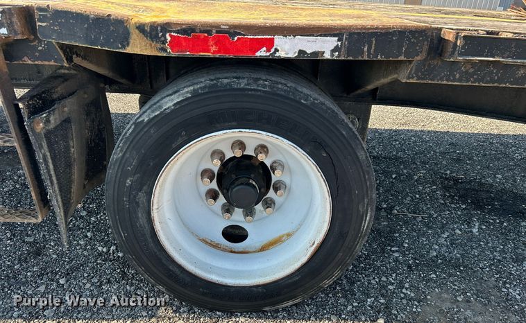 image for item KW9093 2006 Fontaine EDFT-7-8053WSAWK  drop deck trailer