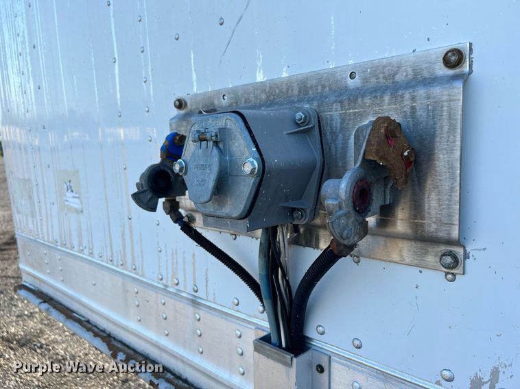 image for item KW9095 2013 Great Dane CSF-1214-20053  dry van trailer