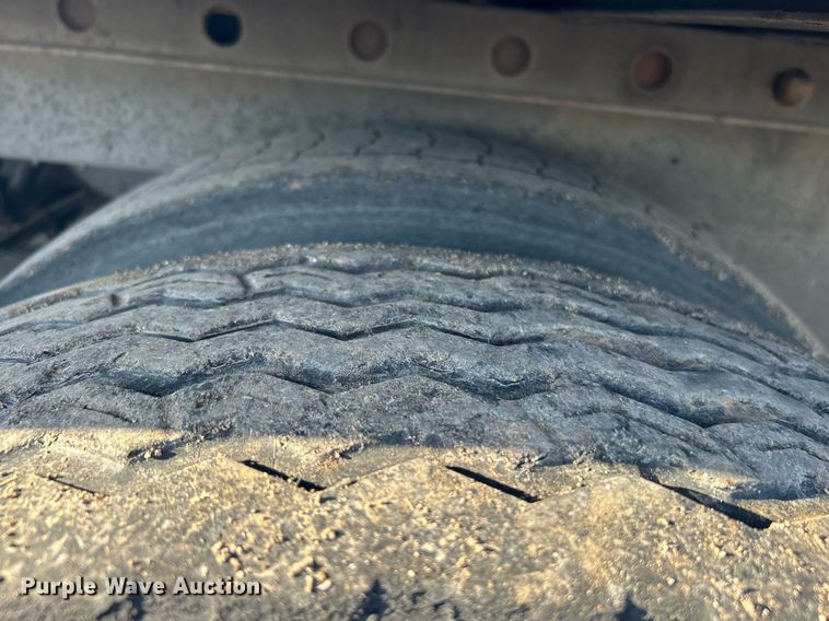 image for item KW9095 2013 Great Dane CSF-1214-20053  dry van trailer