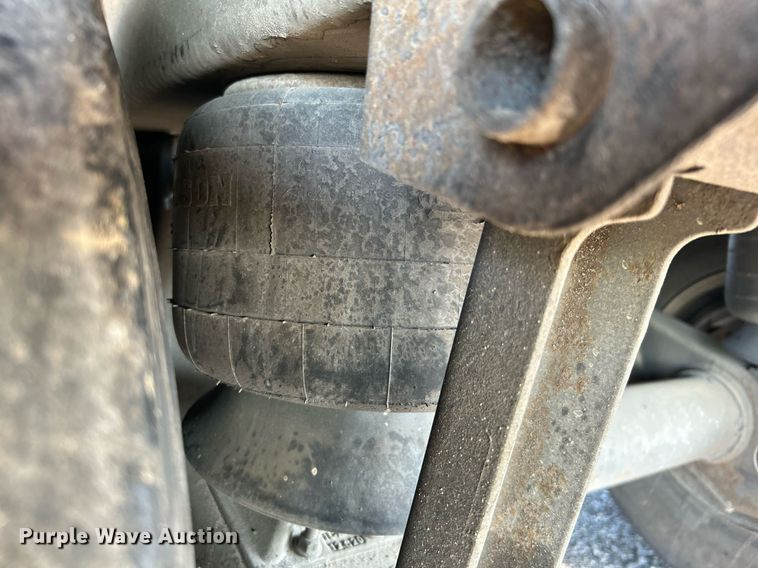 image for item KW9095 2013 Great Dane CSF-1214-20053  dry van trailer