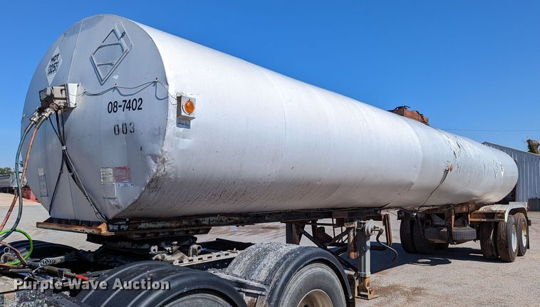 image for item LM9806 1974 Trailmobile T41I1CBF  tank trailer